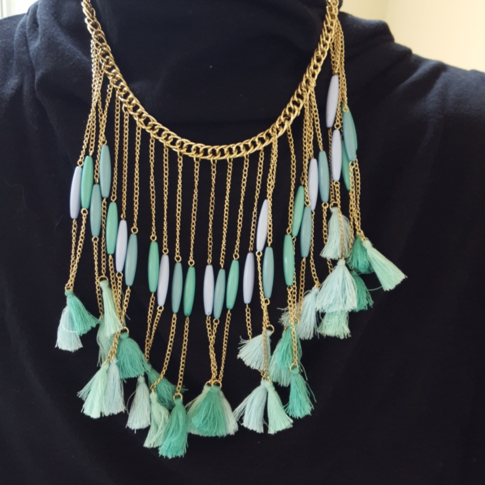 Beautiful BOHO chic necklace with beads & tassels